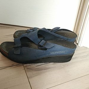 Mephisto size 40 navy